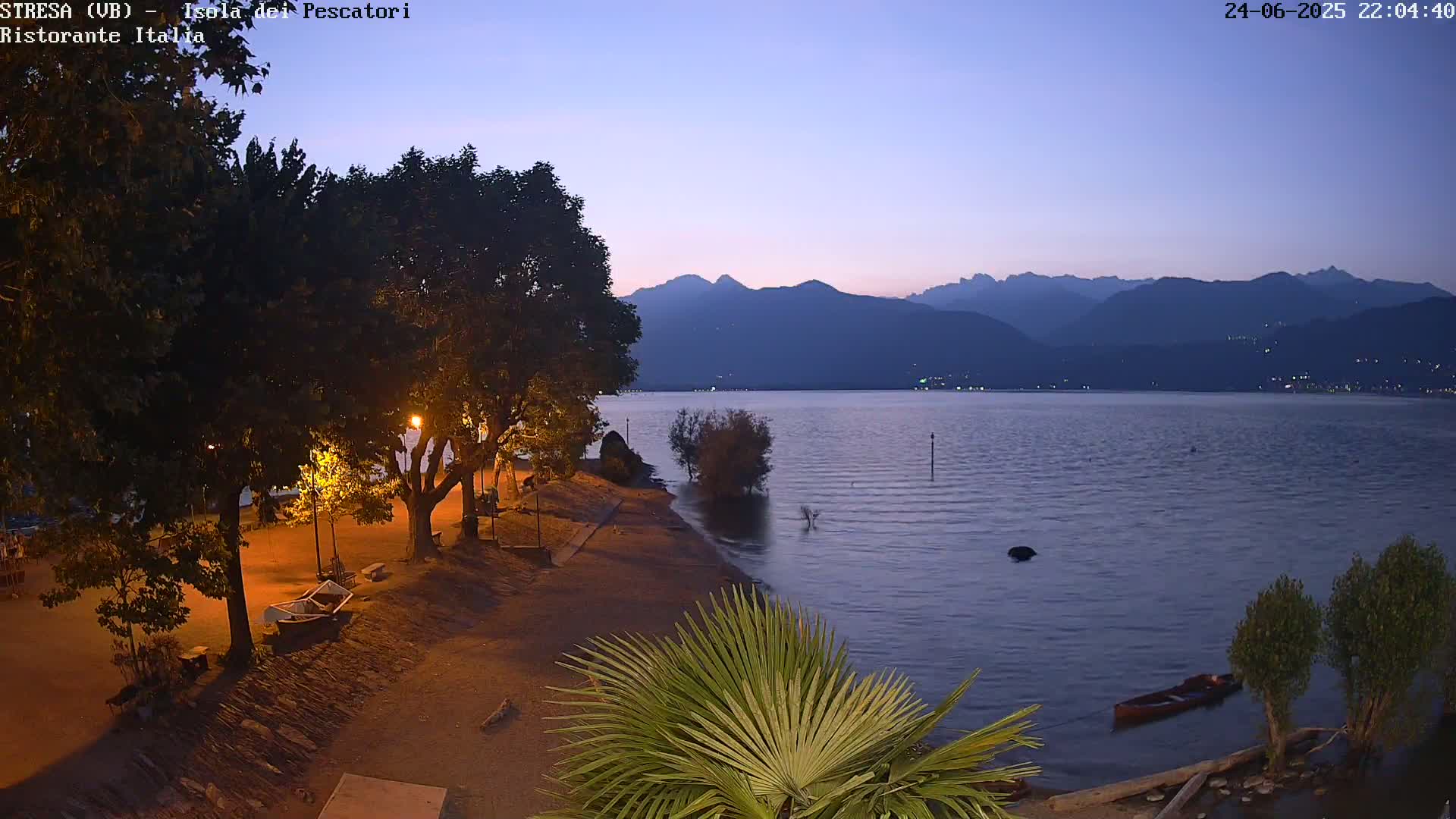 Isola dei Pescatori Island, Maggiore Lake Live Cam - Stresa, Piedmont, Italy
