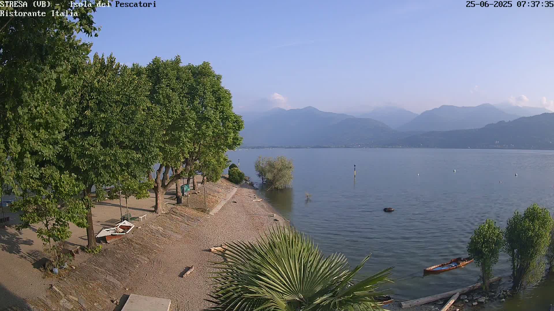 Isola dei Pescatori Island, Maggiore Lake Live Cam - Stresa, Piedmont, Italy