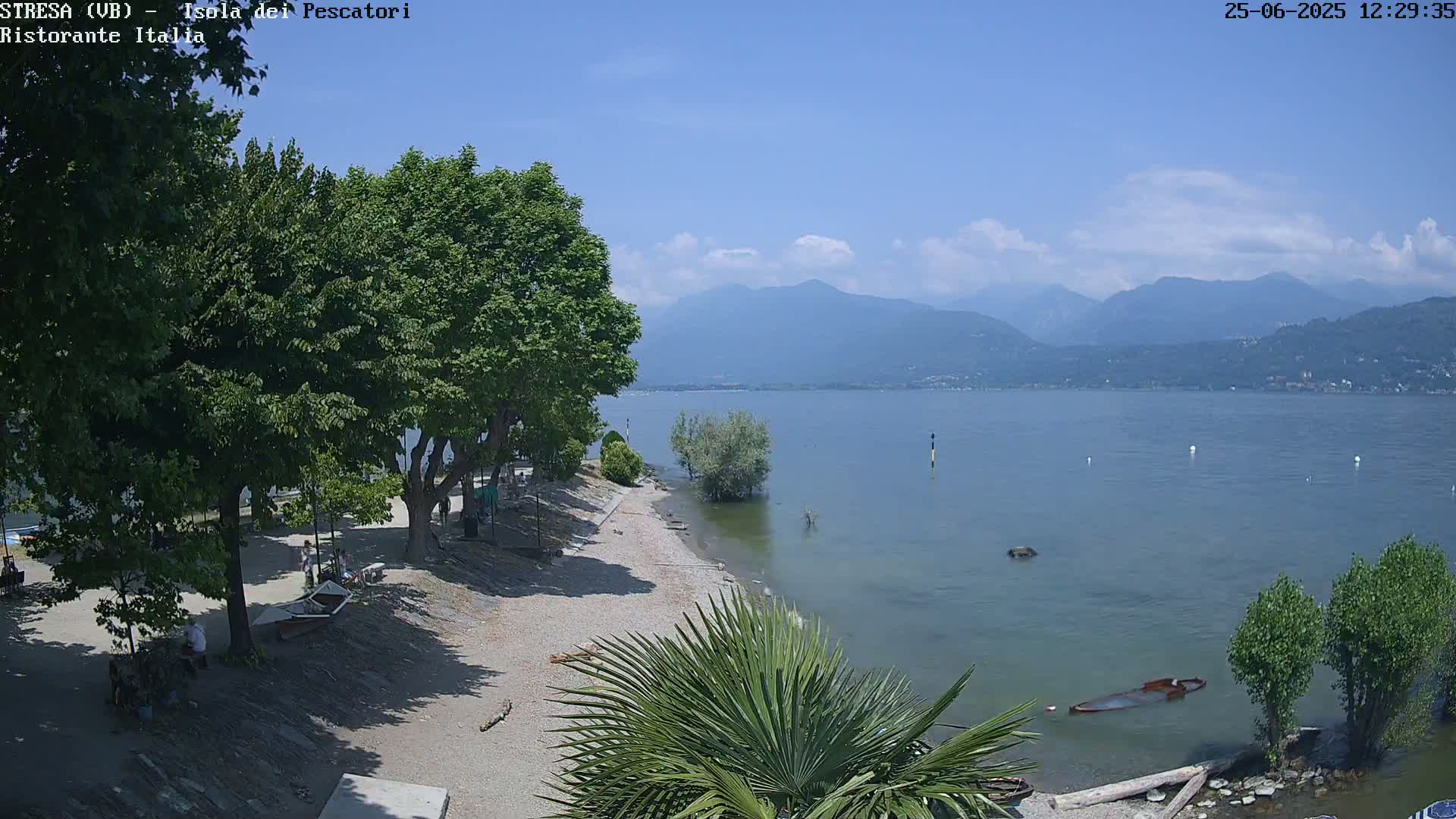 Isola dei Pescatori Island, Maggiore Lake Live Cam - Stresa, Piedmont, Italy