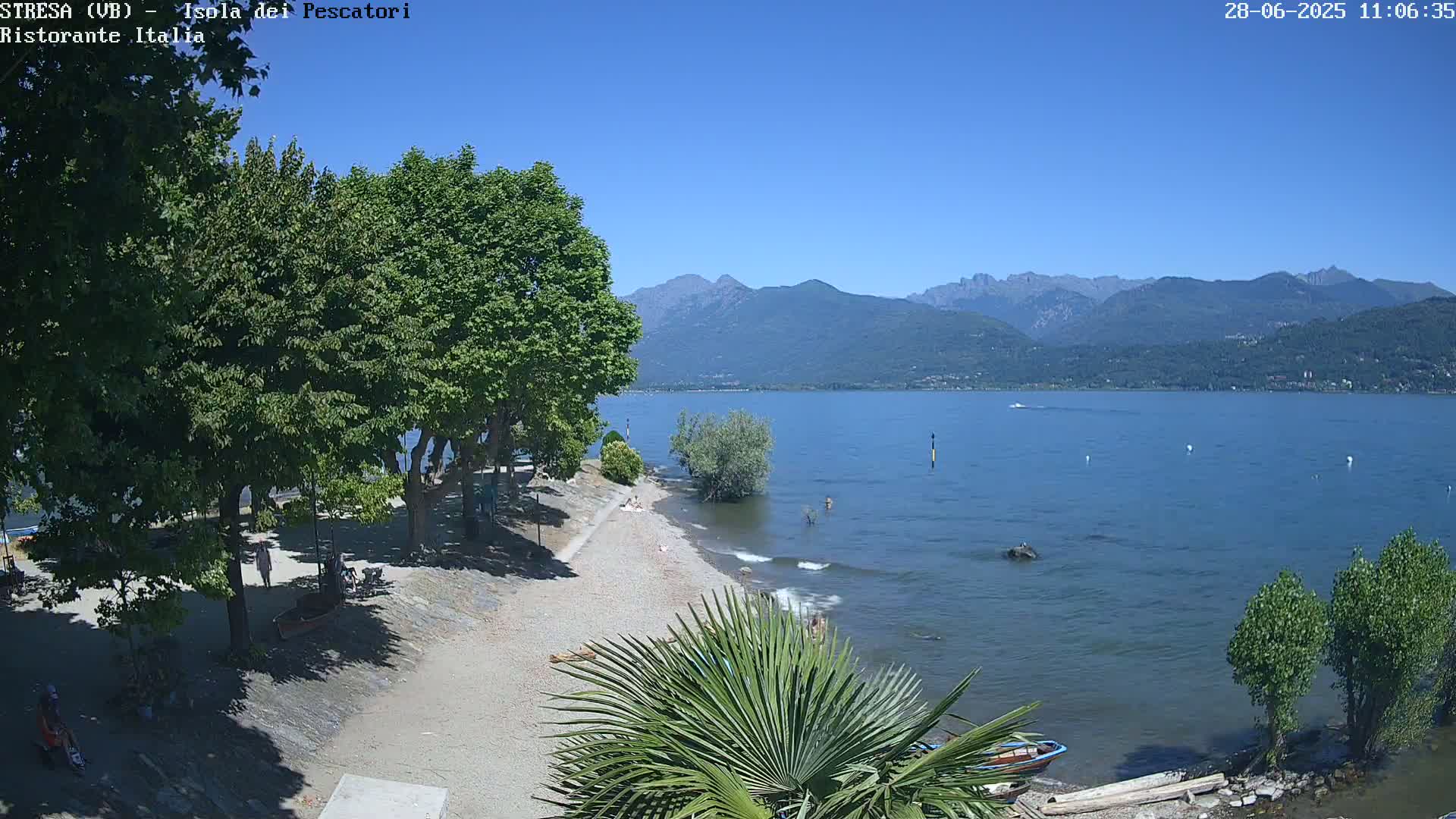 Isola dei Pescatori Island, Maggiore Lake Live Cam - Stresa, Piedmont, Italy