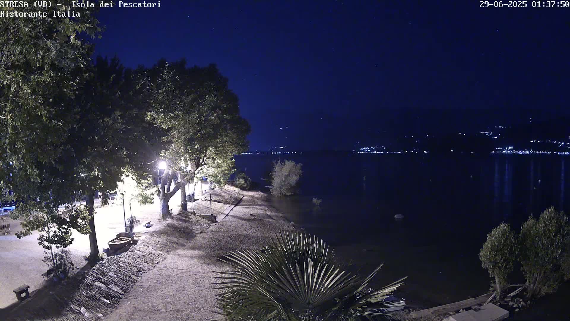 Isola dei Pescatori Island, Maggiore Lake Live Cam - Stresa, Piedmont, Italy