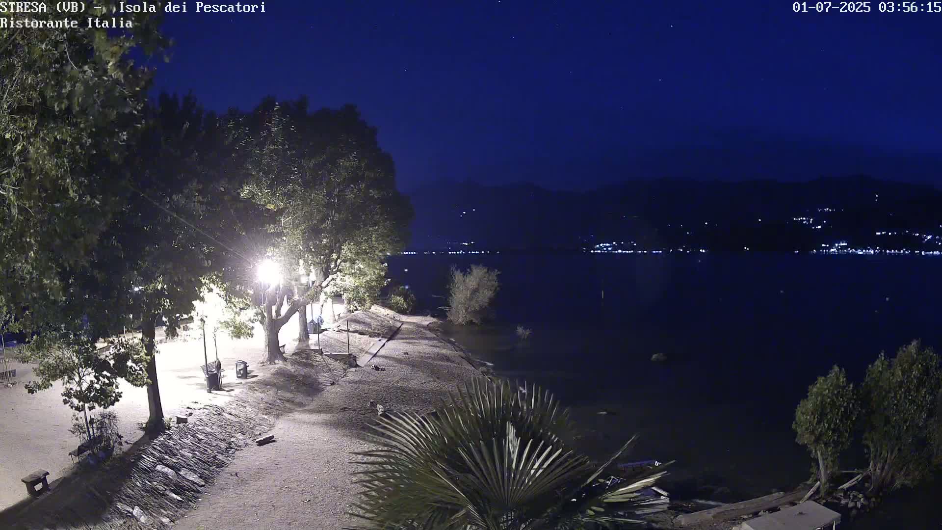 Isola dei Pescatori Island, Maggiore Lake Live Cam - Stresa, Piedmont, Italy