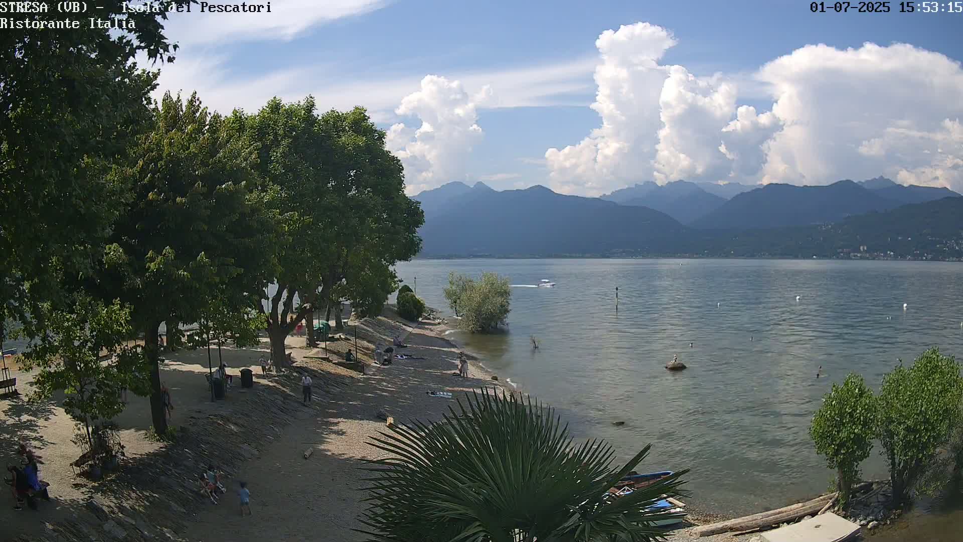 Isola dei Pescatori Island, Maggiore Lake Live Cam - Stresa, Piedmont, Italy