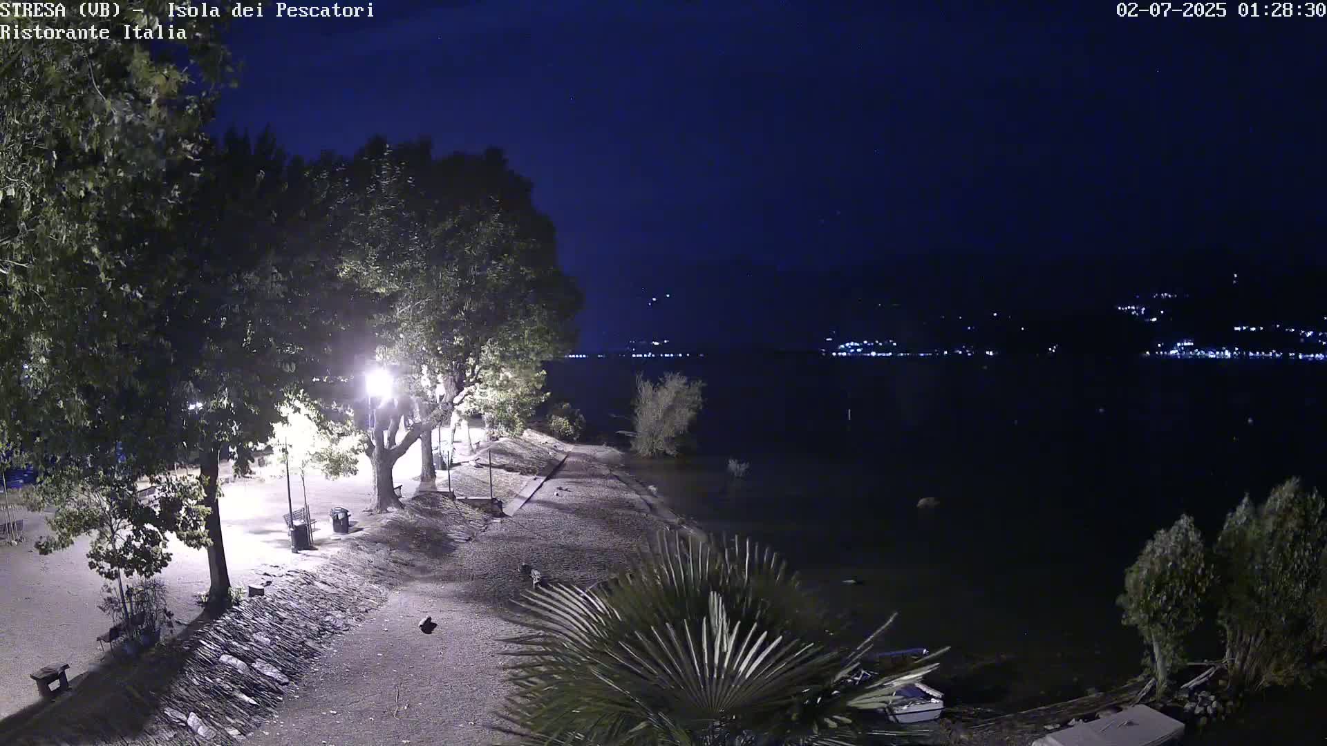 Isola dei Pescatori Island, Maggiore Lake Live Cam - Stresa, Piedmont, Italy