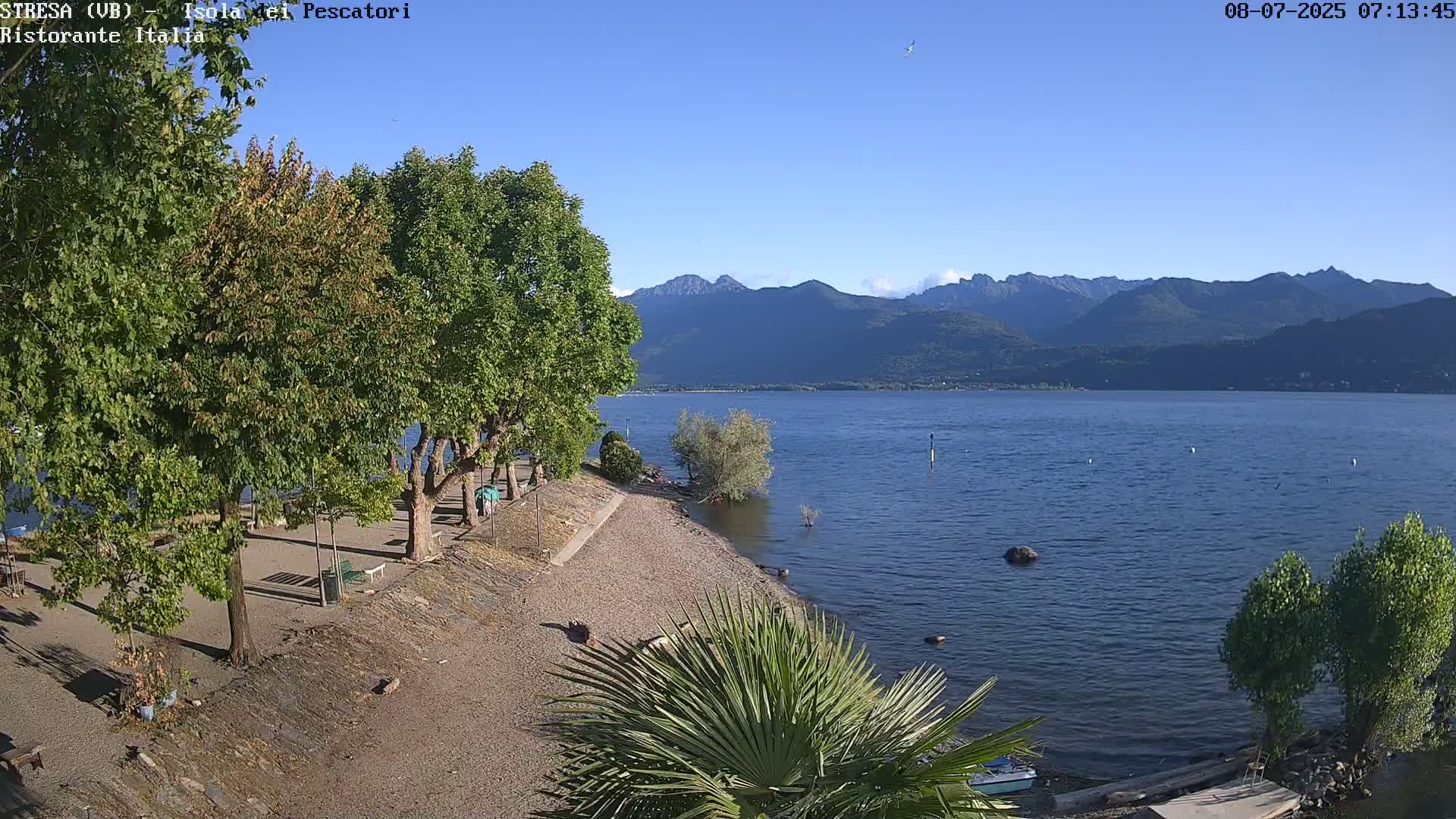 Isola dei Pescatori Island, Maggiore Lake Live Cam - Stresa, Piedmont, Italy