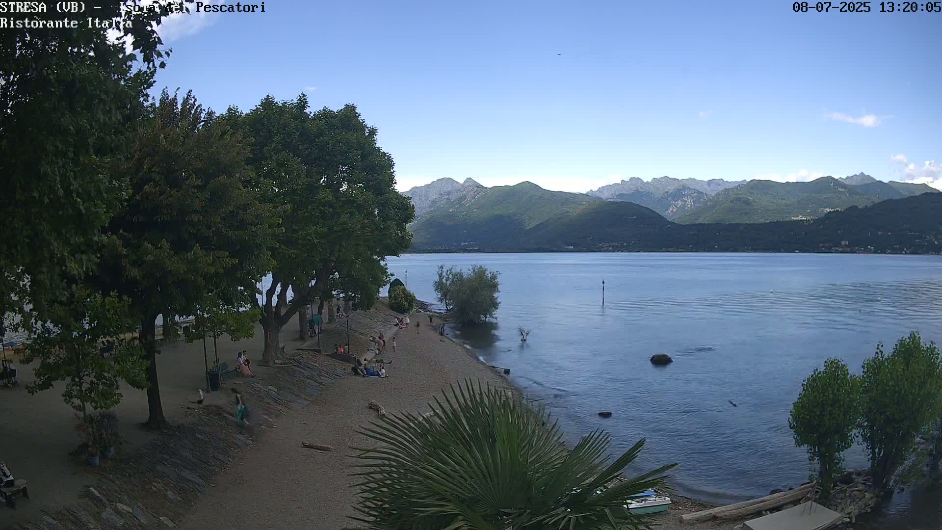 Isola dei Pescatori Island, Maggiore Lake Live Cam - Stresa, Piedmont, Italy
