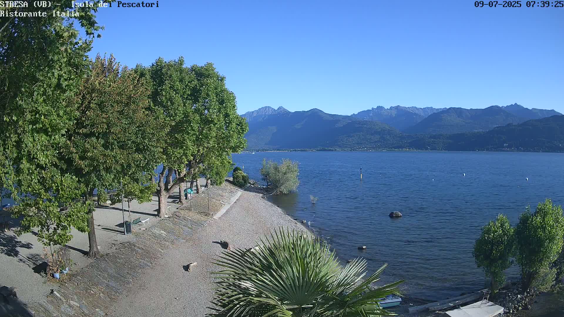 Isola dei Pescatori Island, Maggiore Lake Live Cam - Stresa, Piedmont, Italy
