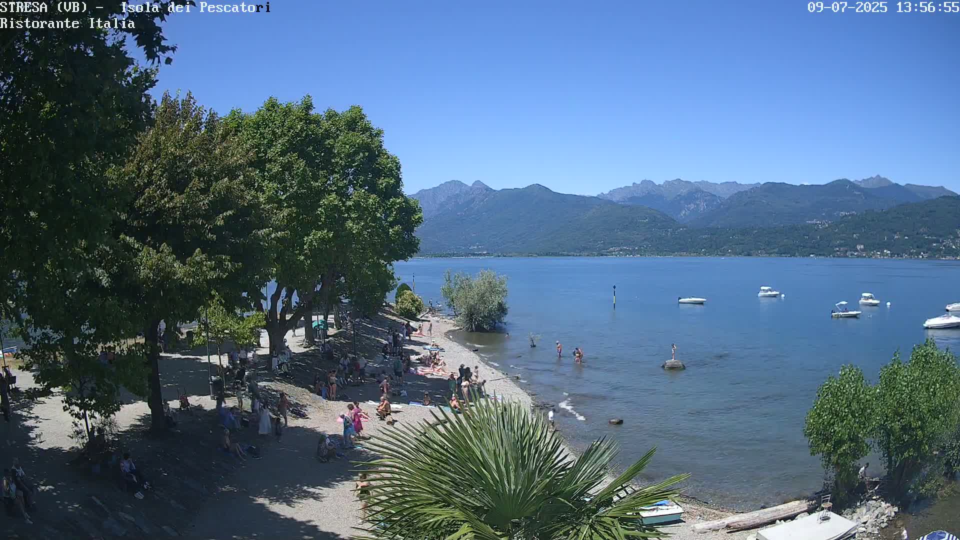 Isola dei Pescatori Island, Maggiore Lake Live Cam - Stresa, Piedmont, Italy
