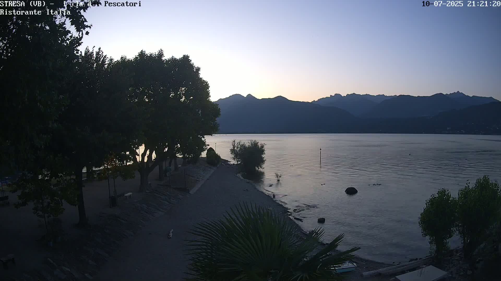 Isola dei Pescatori Island, Maggiore Lake Live Cam - Stresa, Piedmont, Italy