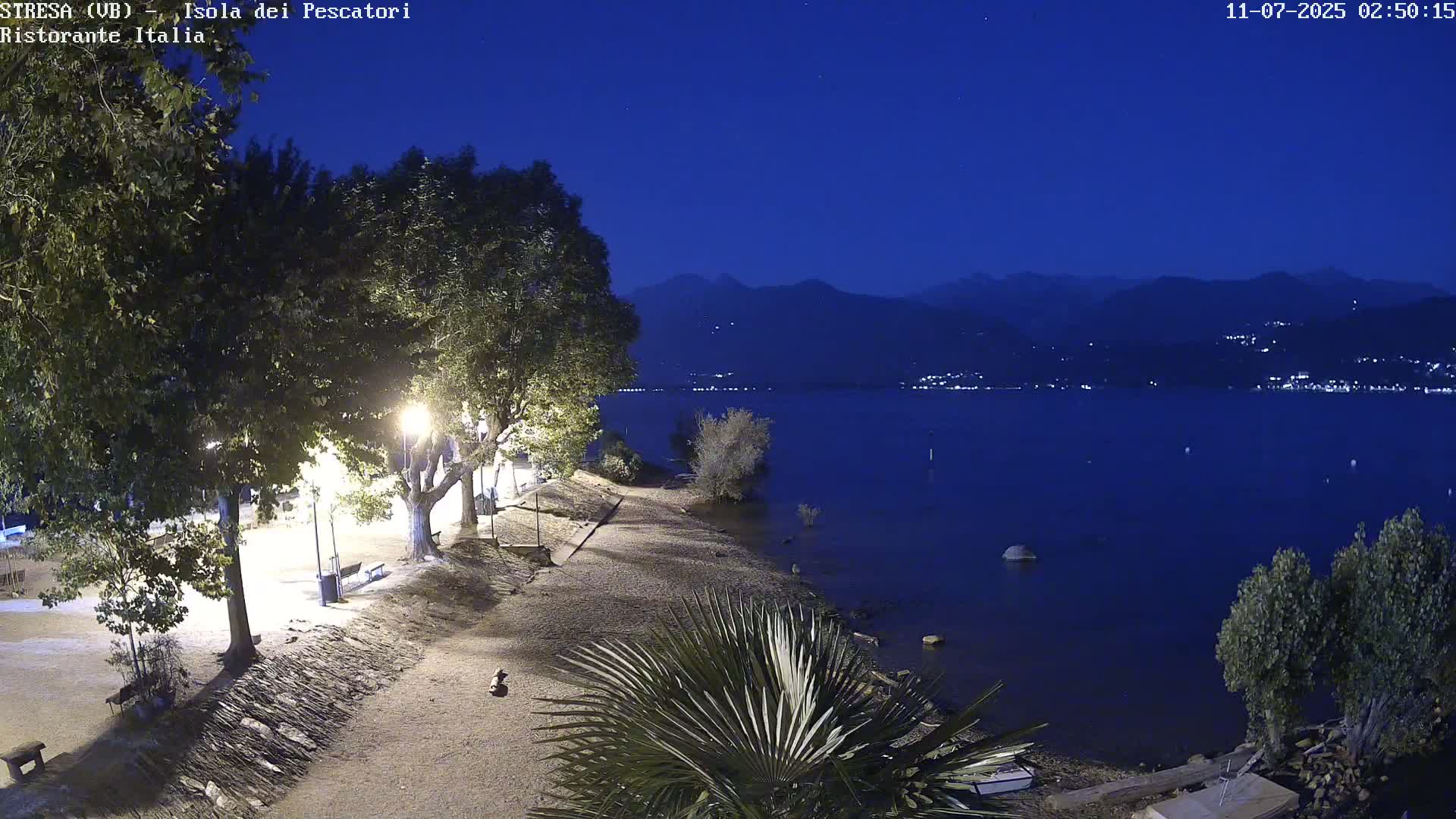 Isola dei Pescatori Island, Maggiore Lake Live Cam - Stresa, Piedmont, Italy