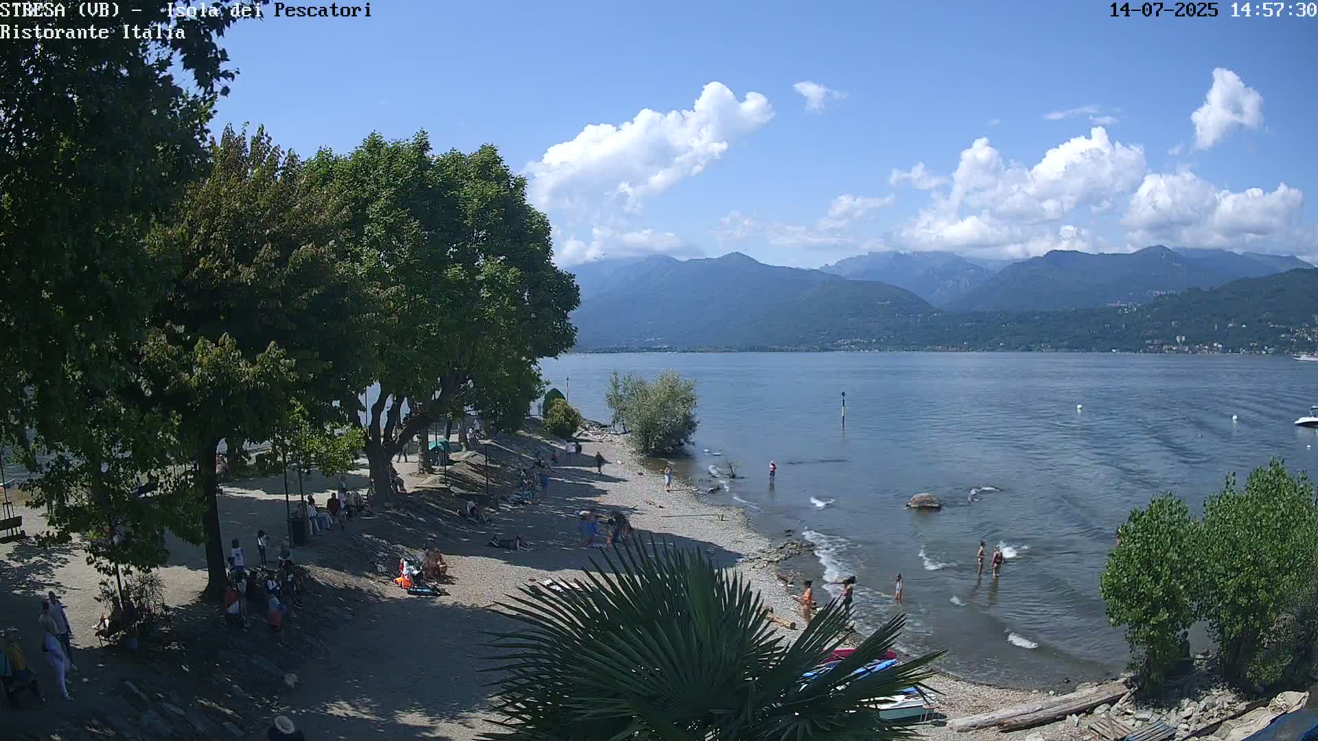 Isola dei Pescatori Island, Maggiore Lake Live Cam - Stresa, Piedmont, Italy