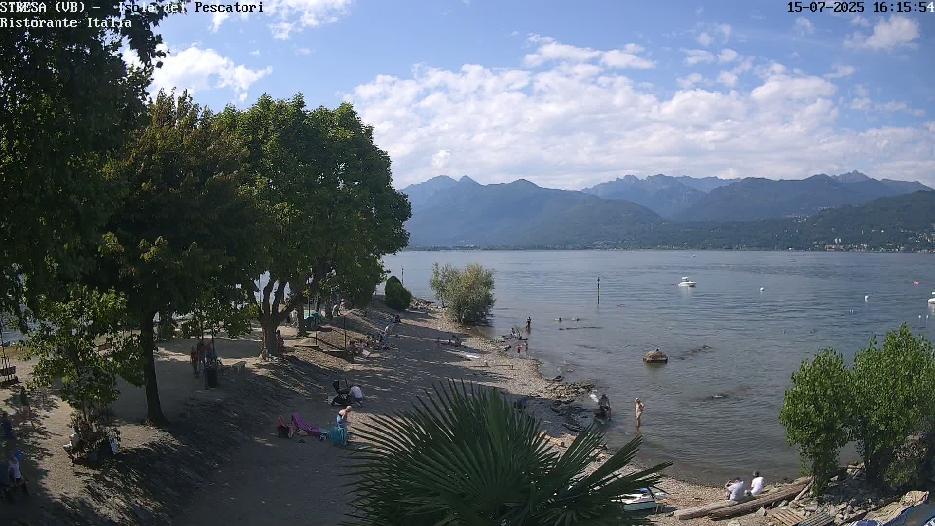 Isola dei Pescatori Island, Maggiore Lake Live Cam - Stresa, Piedmont, Italy