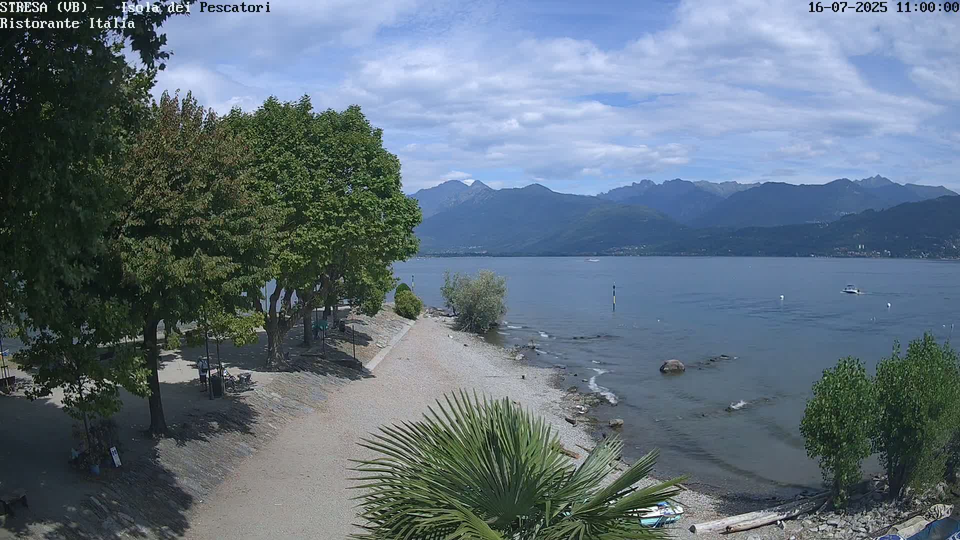 Isola dei Pescatori Island, Maggiore Lake Live Cam - Stresa, Piedmont, Italy