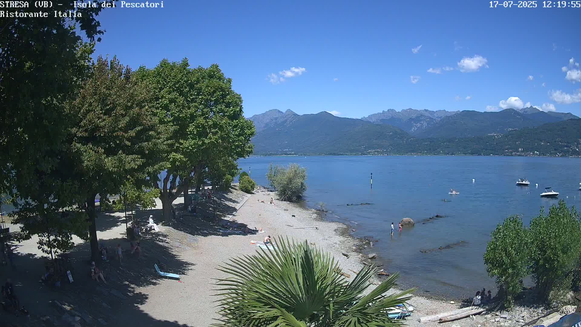 Isola dei Pescatori Island, Maggiore Lake Live Cam - Stresa, Piedmont, Italy