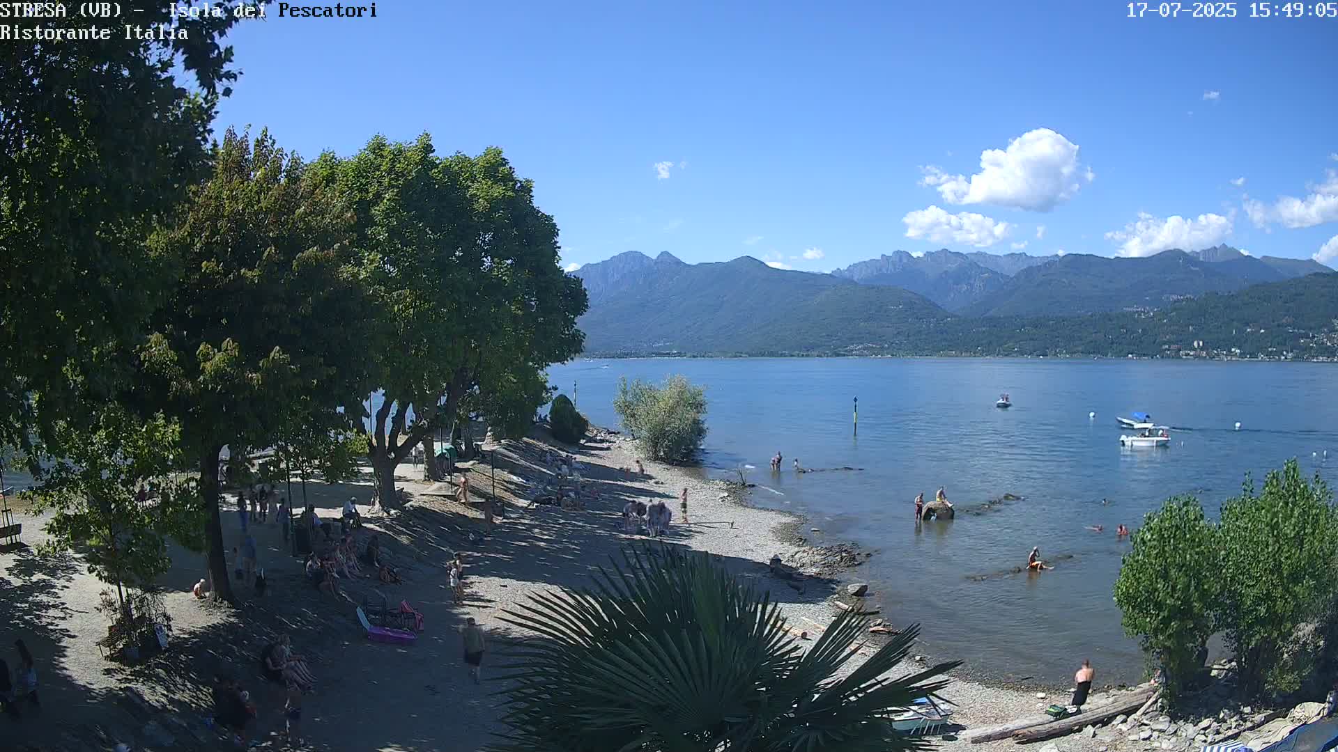 Isola dei Pescatori Island, Maggiore Lake Live Cam - Stresa, Piedmont, Italy