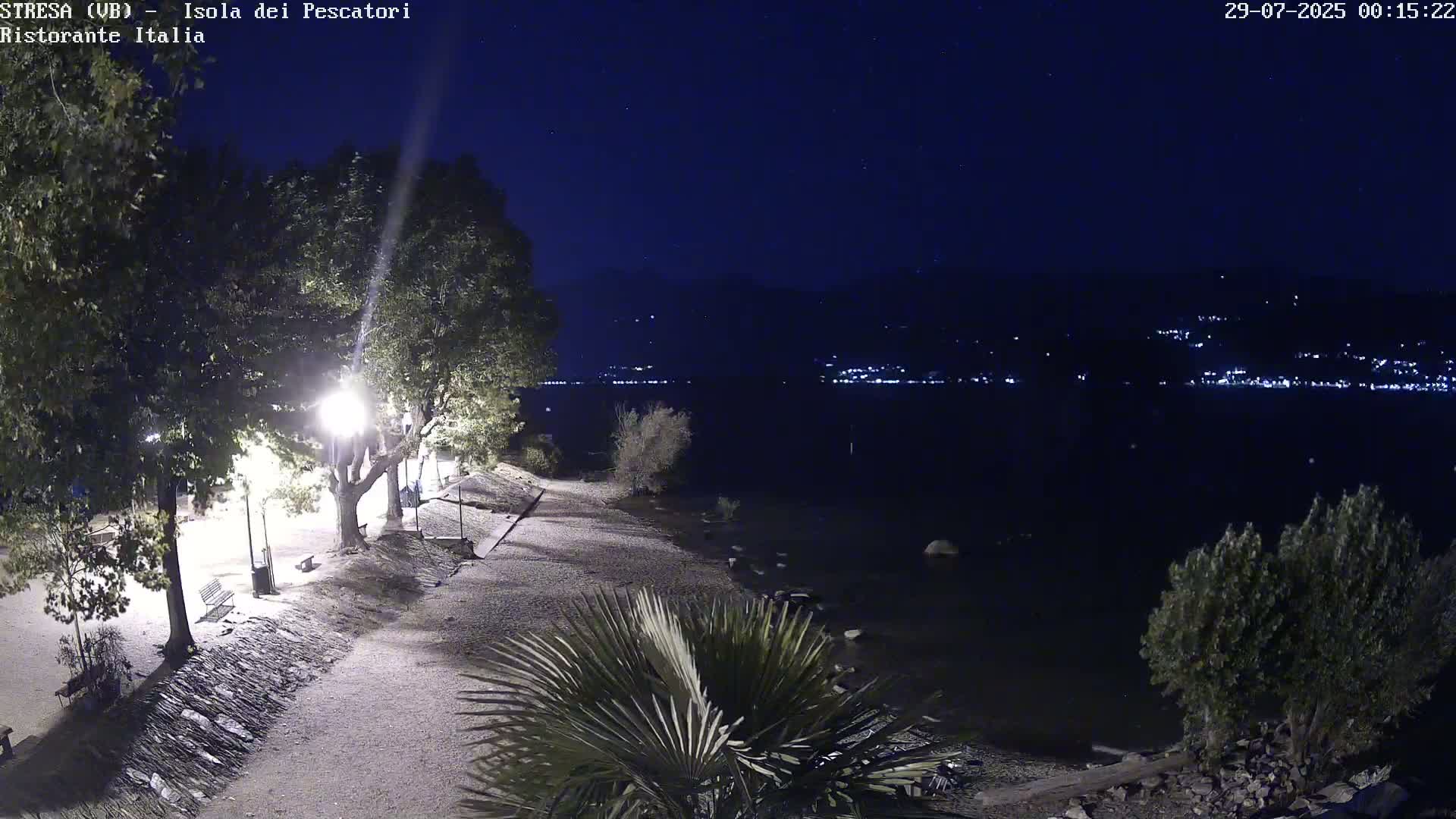 Isola dei Pescatori Island, Maggiore Lake Live Cam - Stresa, Piedmont, Italy