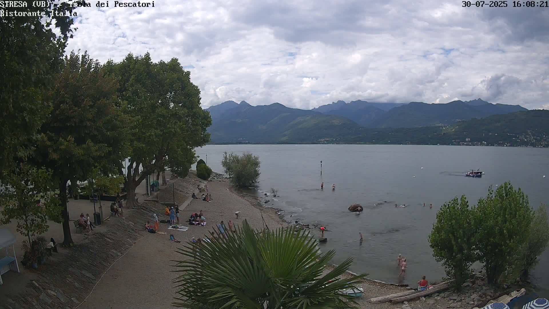 Isola dei Pescatori Island, Maggiore Lake Live Cam - Stresa, Piedmont, Italy