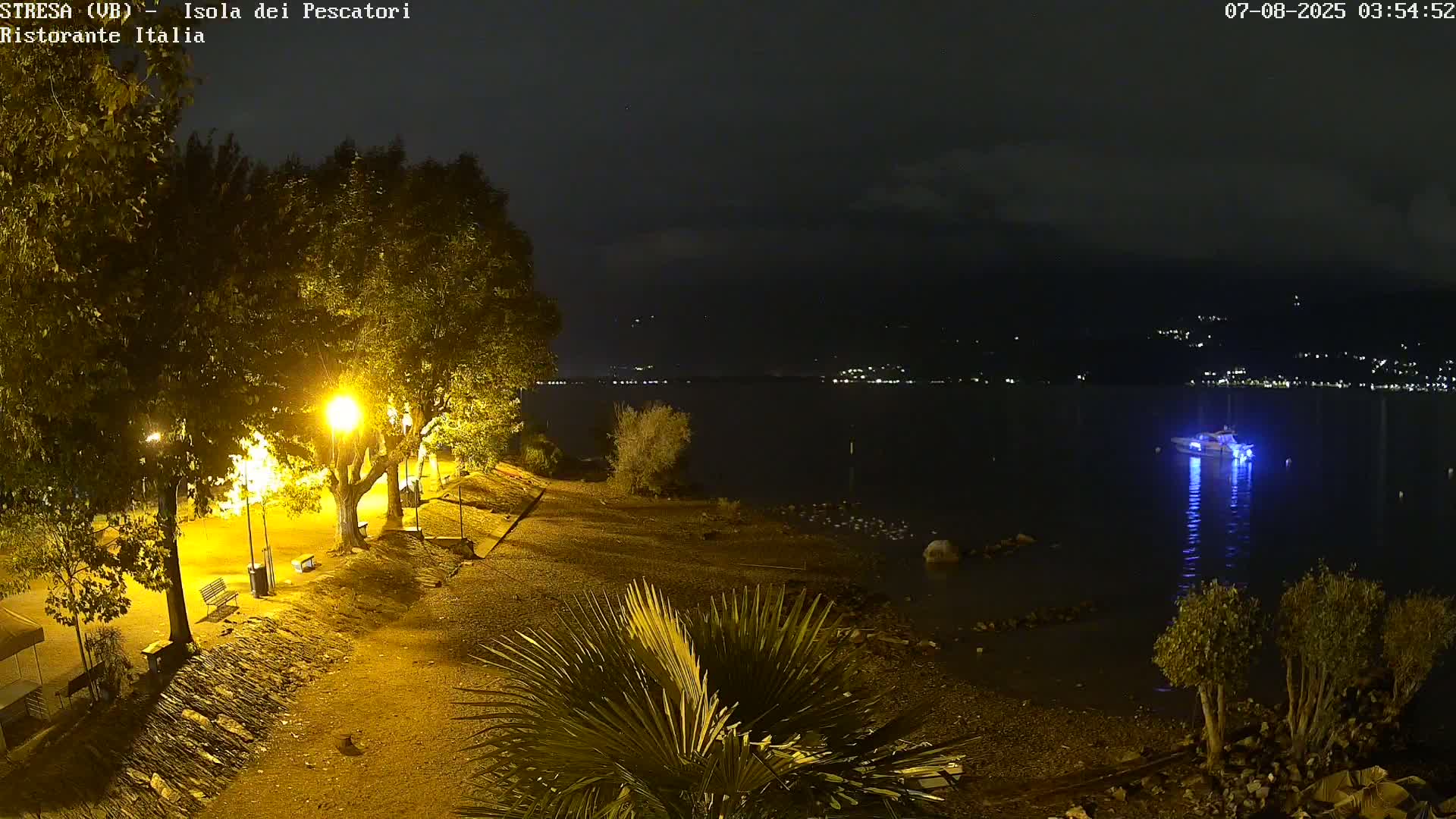Isola dei Pescatori Island, Maggiore Lake Live Cam - Stresa, Piedmont, Italy
