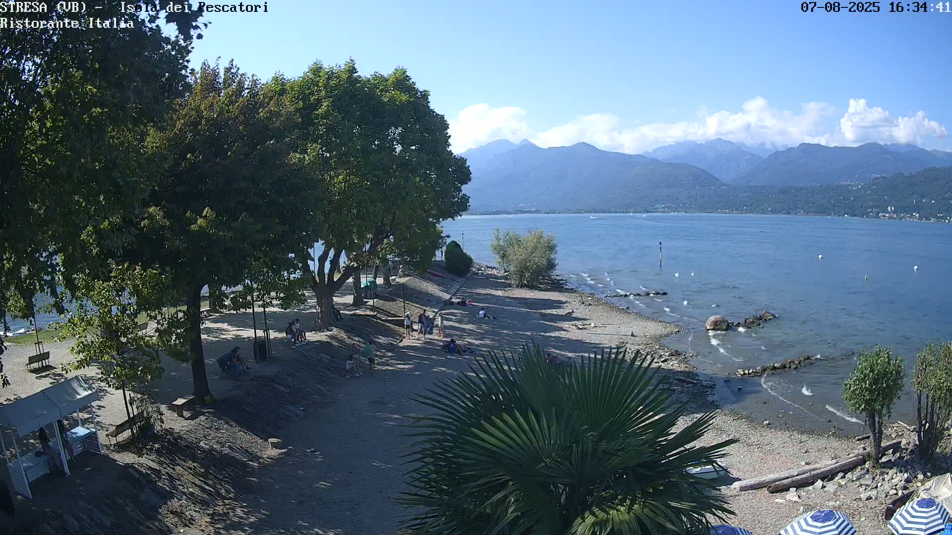 Isola dei Pescatori Island, Maggiore Lake Live Cam - Stresa, Piedmont, Italy
