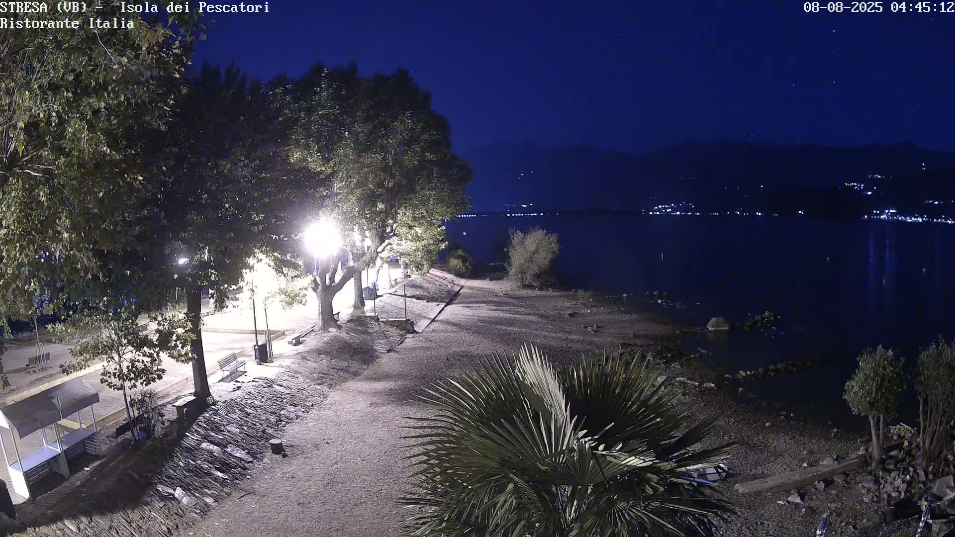 Isola dei Pescatori Island, Maggiore Lake Live Cam - Stresa, Piedmont, Italy