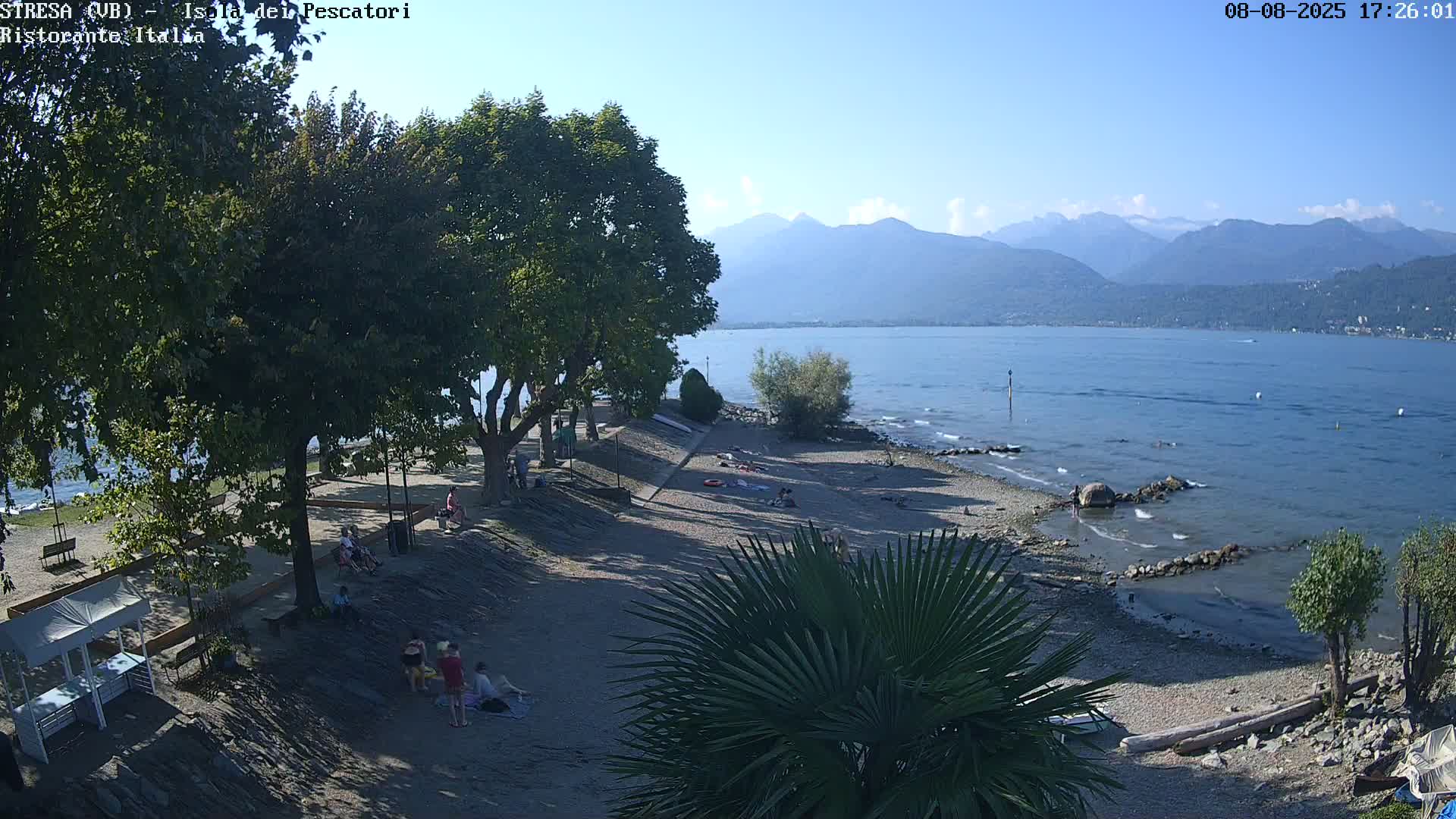 Isola dei Pescatori Island, Maggiore Lake Live Cam - Stresa, Piedmont, Italy