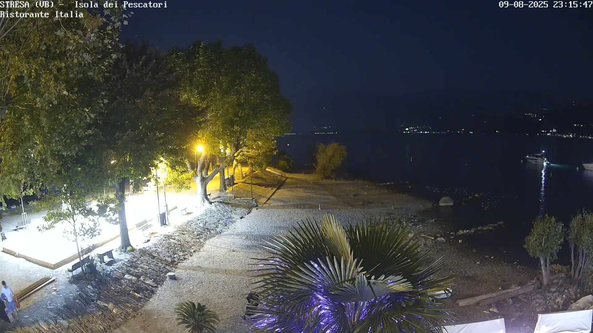 Isola dei Pescatori Island, Maggiore Lake Live Cam - Stresa, Piedmont, Italy
