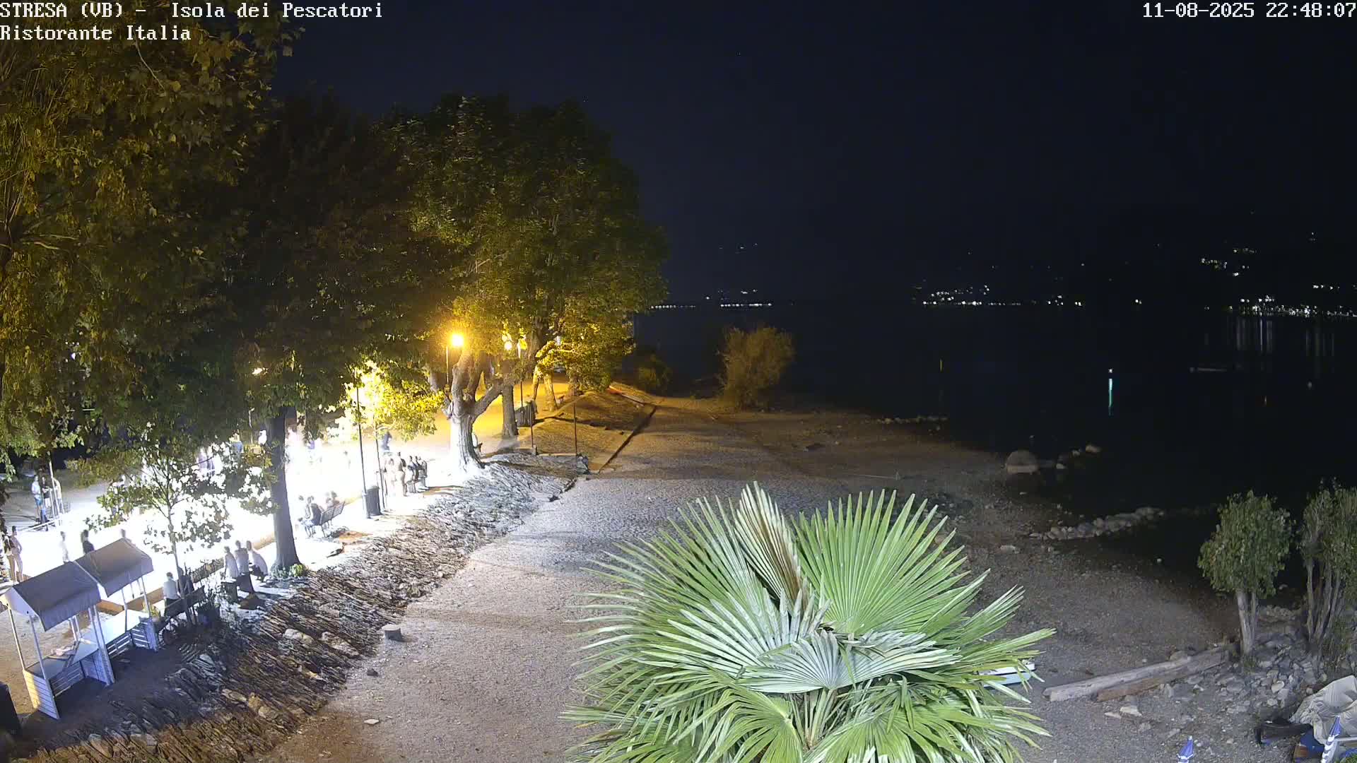 Isola dei Pescatori Island, Maggiore Lake Live Cam - Stresa, Piedmont, Italy