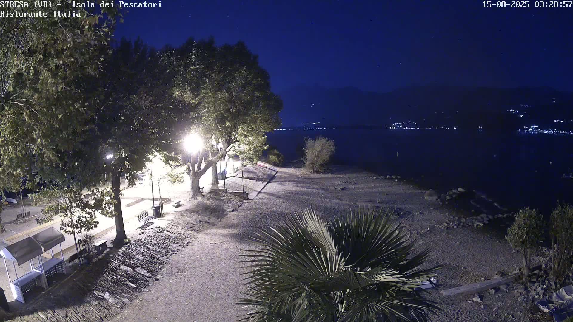 Isola dei Pescatori Island, Maggiore Lake Live Cam - Stresa, Piedmont, Italy