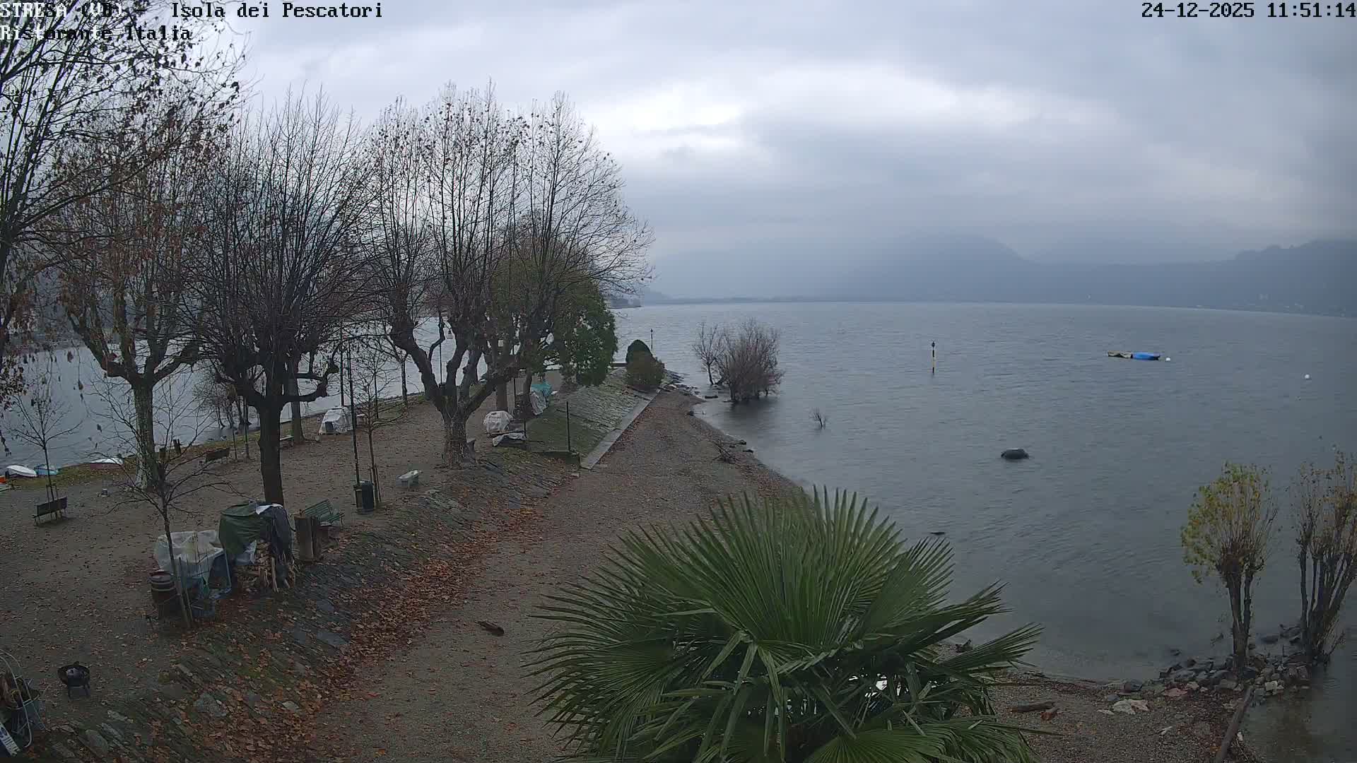 Isola dei Pescatori Island, Maggiore Lake Live Cam - Stresa, Piedmont, Italy