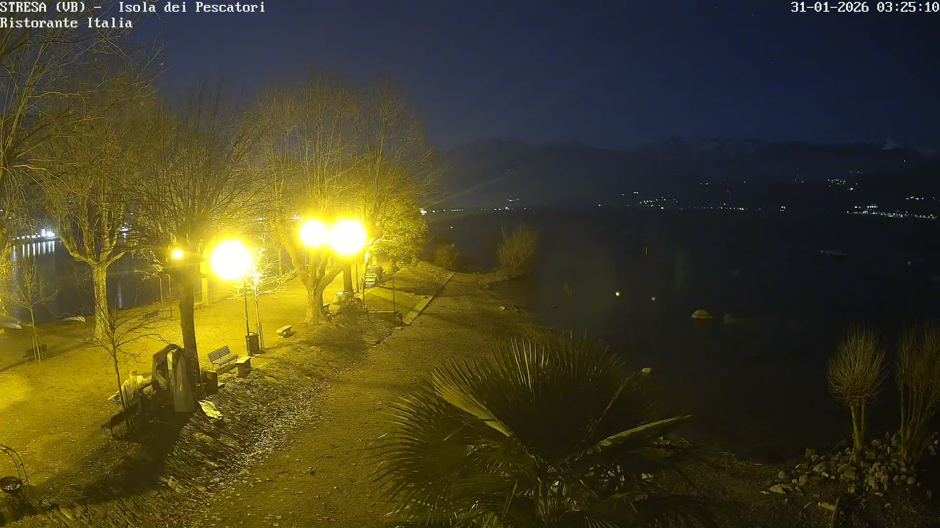 Isola dei Pescatori Island, Maggiore Lake Live Cam - Stresa, Piedmont, Italy