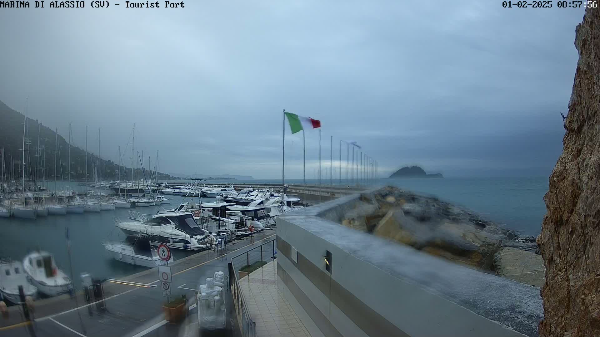 Alassio  Marina , Porto Luca Ferrari Live Cam - Alassio,  Liguria, Italy