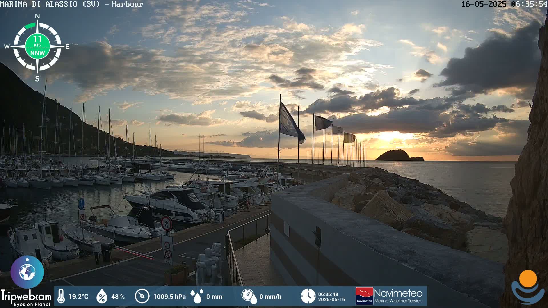 Alassio  Marina , Porto Luca Ferrari Live Cam - Alassio,  Liguria, Italy