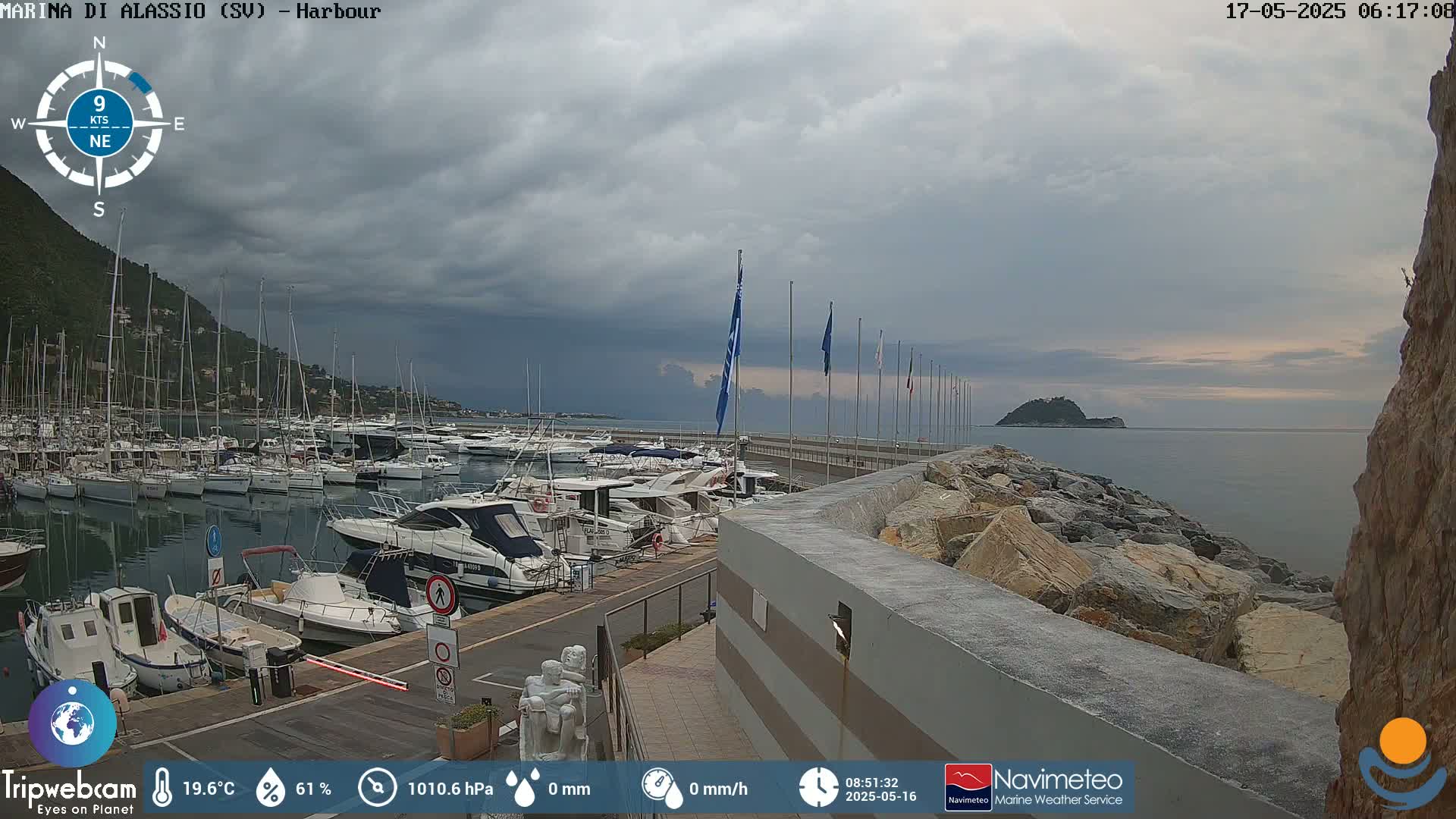 Alassio  Marina , Porto Luca Ferrari Live Cam - Alassio,  Liguria, Italy