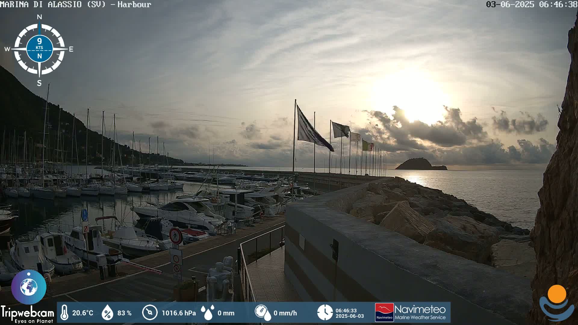 Alassio  Marina , Porto Luca Ferrari Live Cam - Alassio,  Liguria, Italy