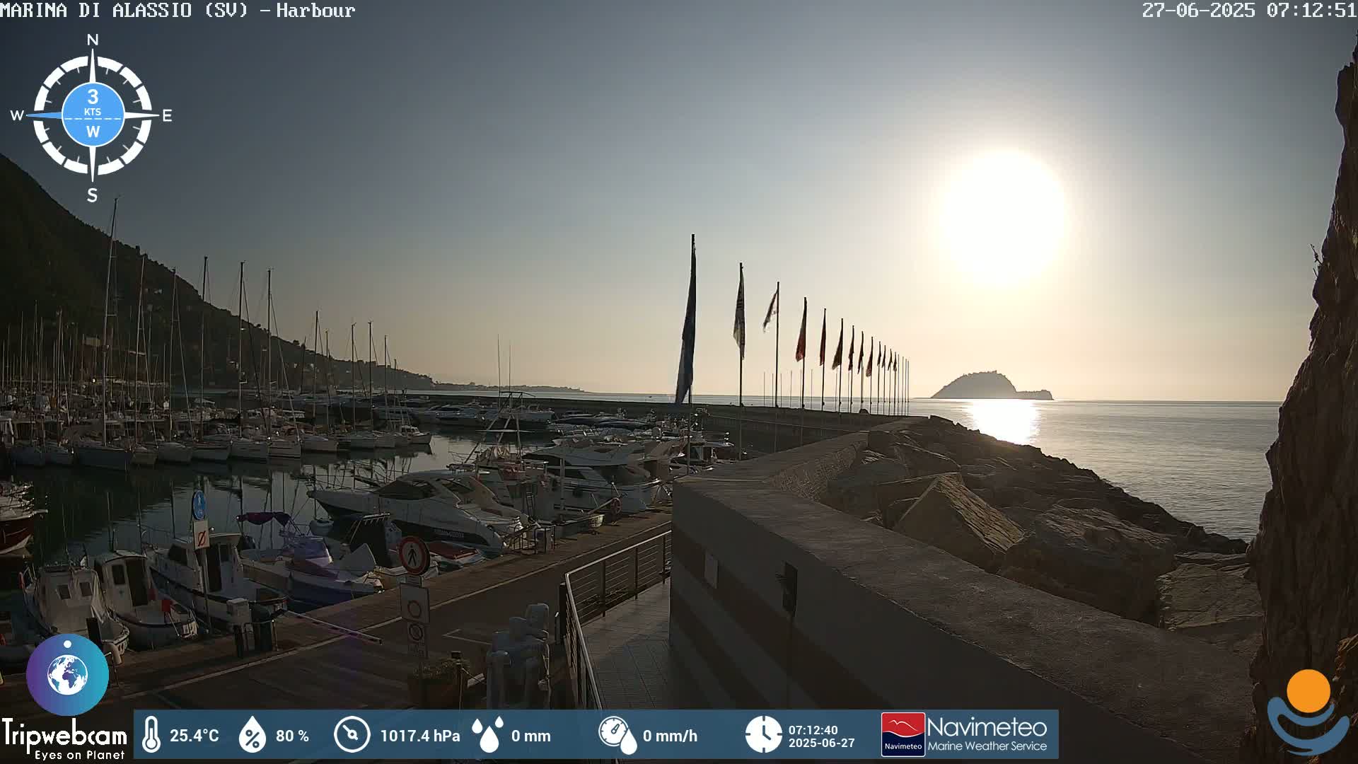 Alassio  Marina , Porto Luca Ferrari Live Cam - Alassio,  Liguria, Italy
