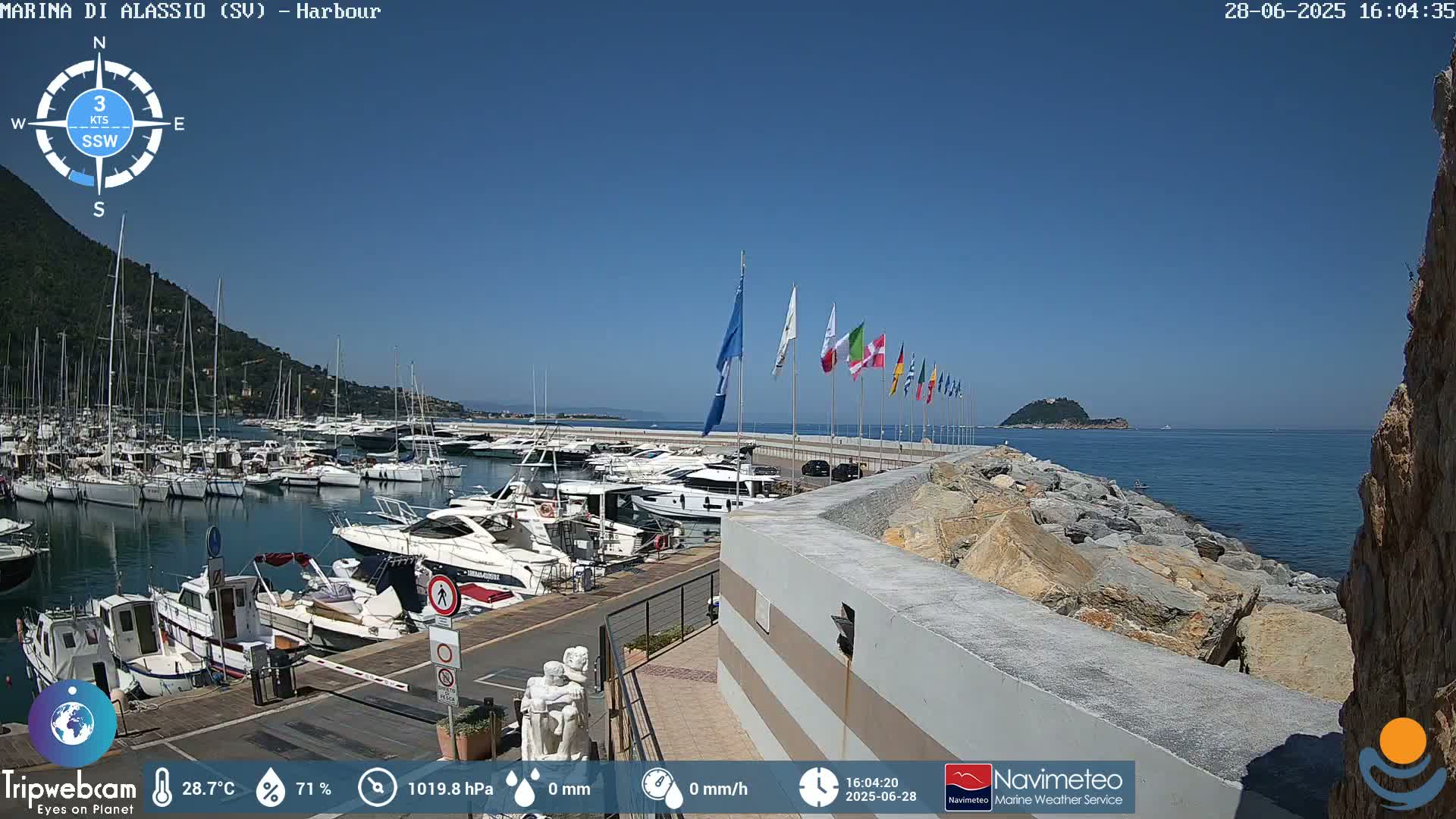 Alassio  Marina , Porto Luca Ferrari Live Cam - Alassio,  Liguria, Italy