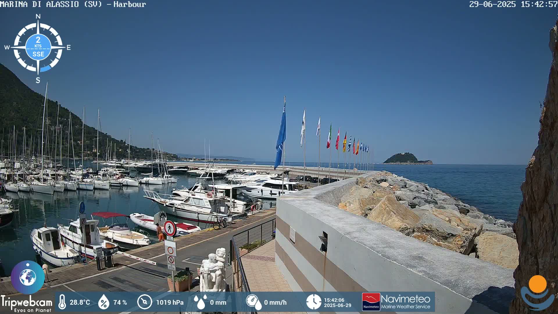 Alassio  Marina , Porto Luca Ferrari Live Cam - Alassio,  Liguria, Italy
