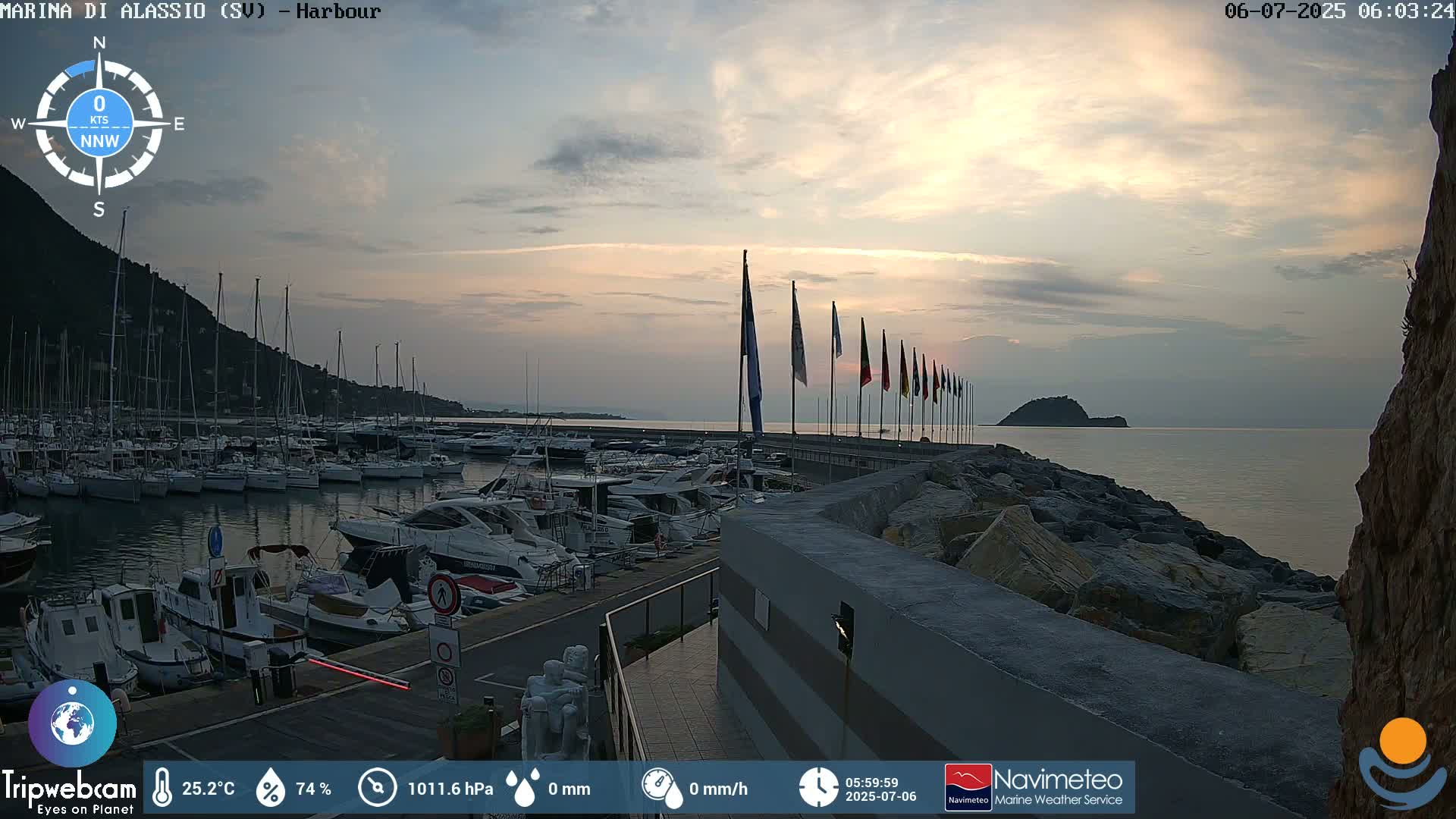 Alassio  Marina , Porto Luca Ferrari Live Cam - Alassio,  Liguria, Italy