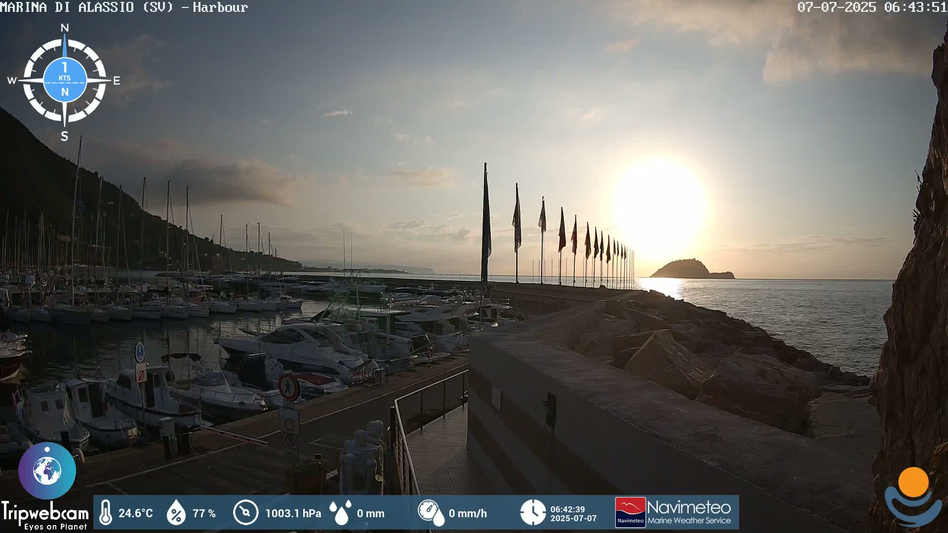 Alassio  Marina , Porto Luca Ferrari Live Cam - Alassio,  Liguria, Italy