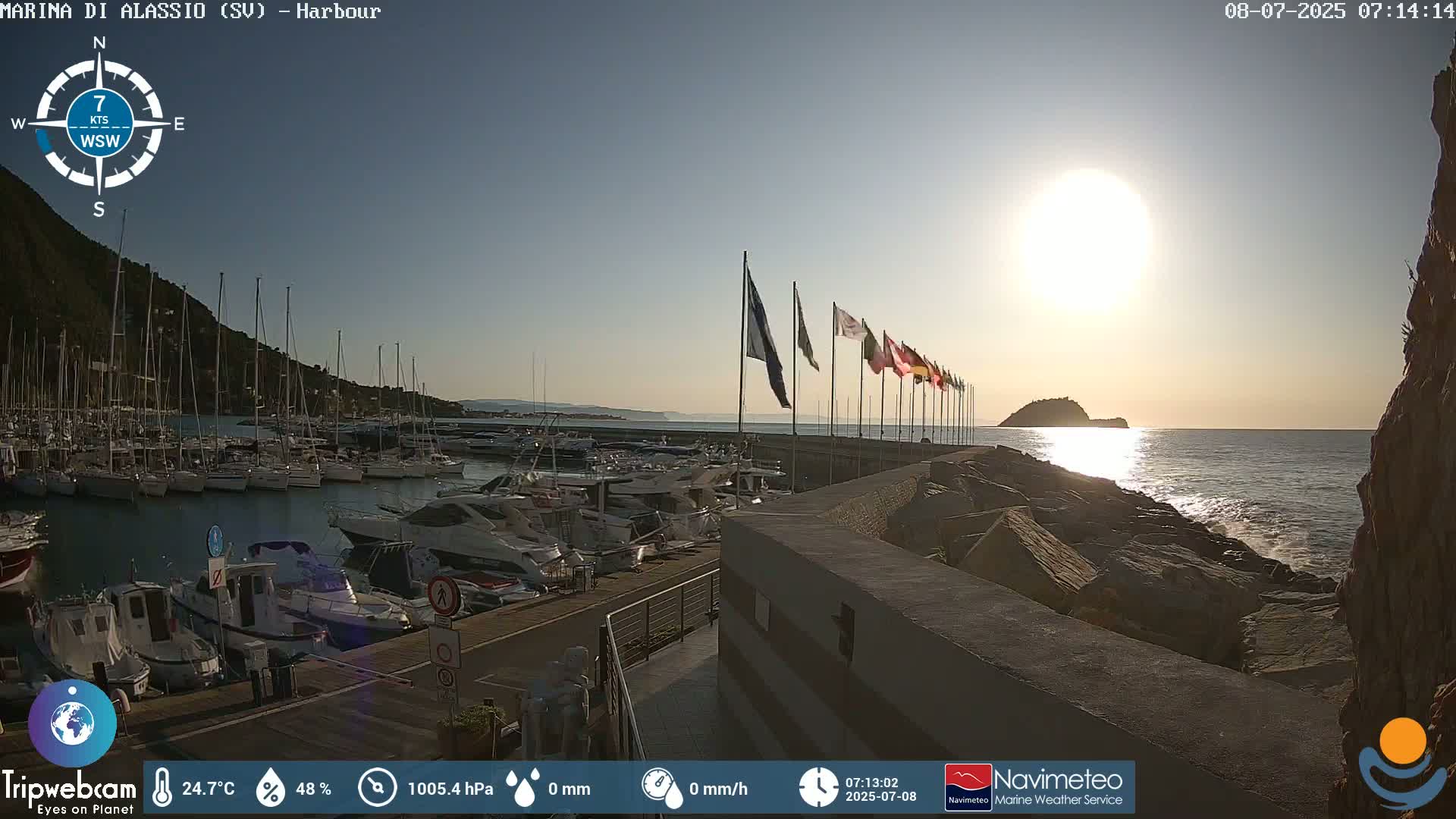Alassio  Marina , Porto Luca Ferrari Live Cam - Alassio,  Liguria, Italy