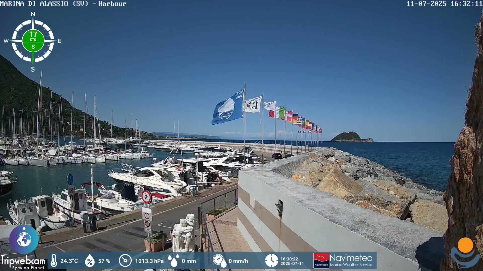 Alassio  Marina , Porto Luca Ferrari Live Cam - Alassio,  Liguria, Italy