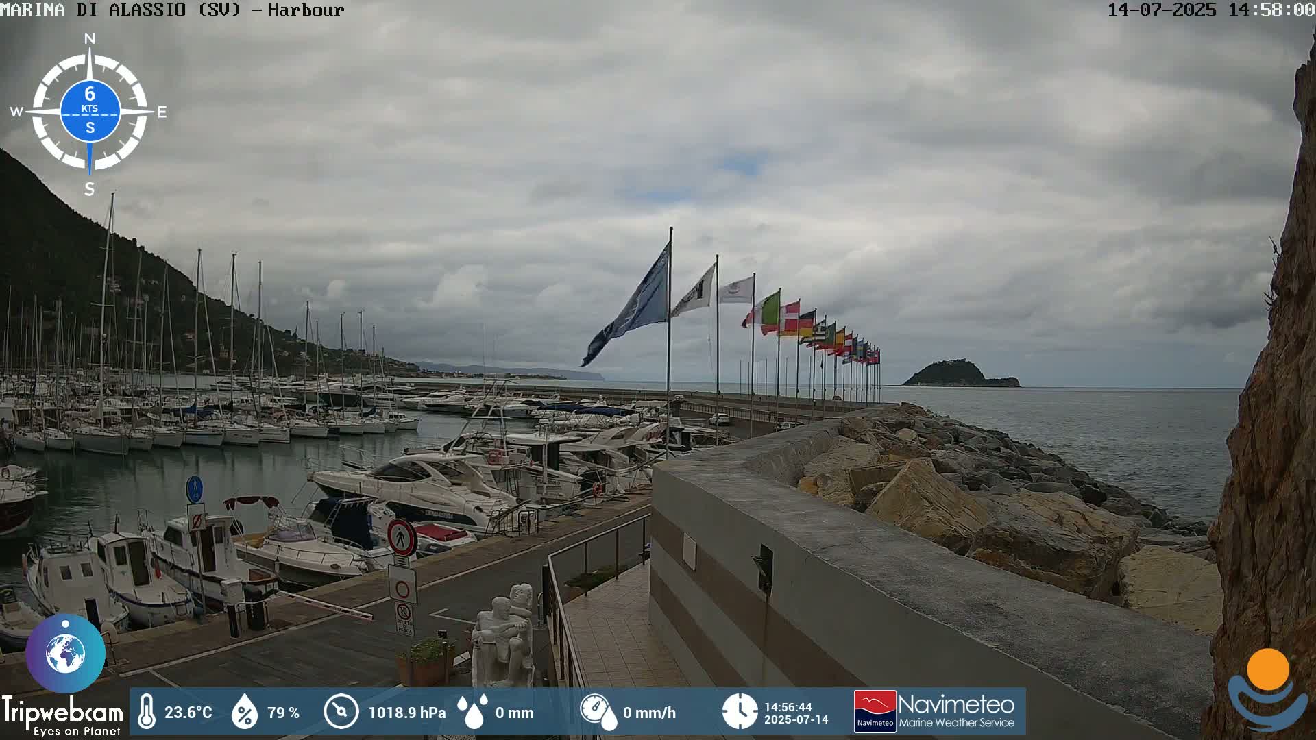 Alassio  Marina , Porto Luca Ferrari Live Cam - Alassio,  Liguria, Italy