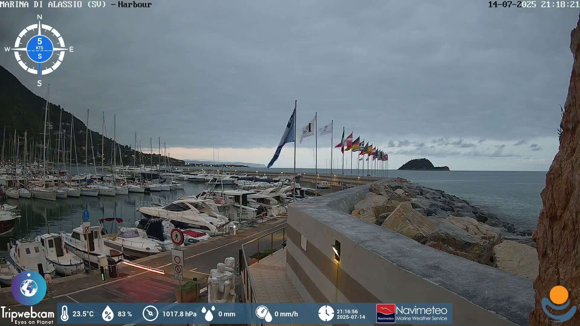 Alassio  Marina , Porto Luca Ferrari Live Cam - Alassio,  Liguria, Italy