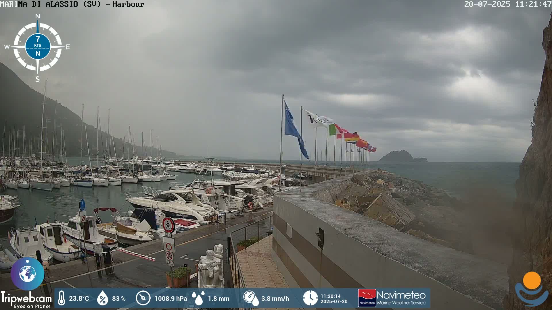 Alassio  Marina , Porto Luca Ferrari Live Cam - Alassio,  Liguria, Italy