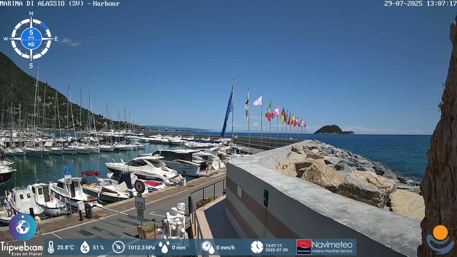 Alassio  Marina , Porto Luca Ferrari Live Cam - Alassio,  Liguria, Italy