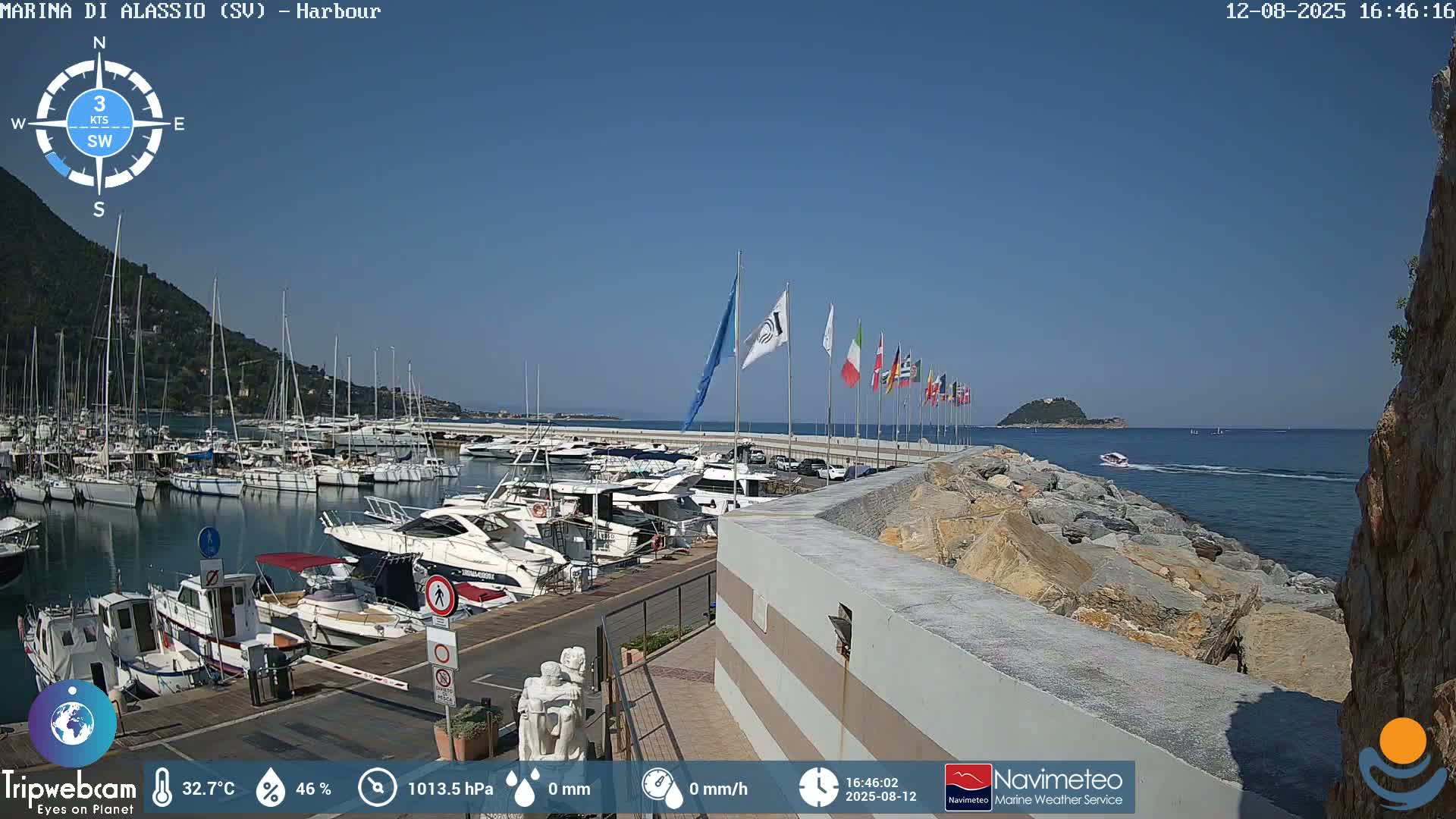 Alassio  Marina , Porto Luca Ferrari Live Cam - Alassio,  Liguria, Italy