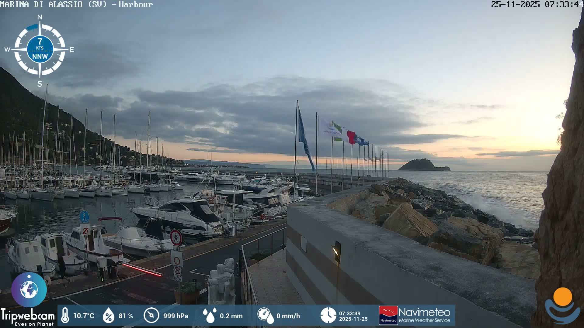 Alassio  Marina , Porto Luca Ferrari Live Cam - Alassio,  Liguria, Italy