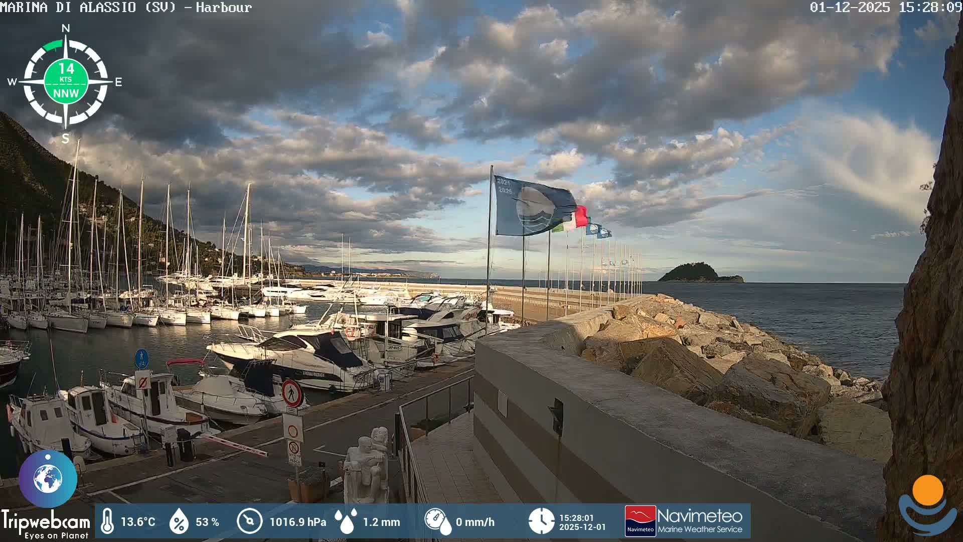 Alassio  Marina , Porto Luca Ferrari Live Cam - Alassio,  Liguria, Italy