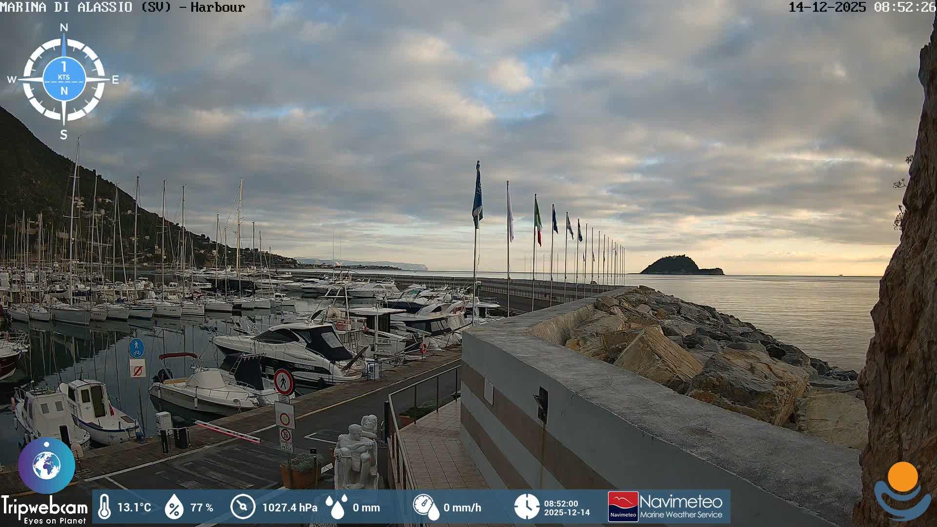 Alassio  Marina , Porto Luca Ferrari Live Cam - Alassio,  Liguria, Italy