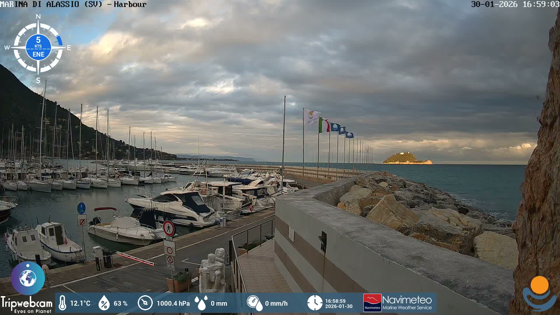 Alassio  Marina , Porto Luca Ferrari Live Cam - Alassio,  Liguria, Italy